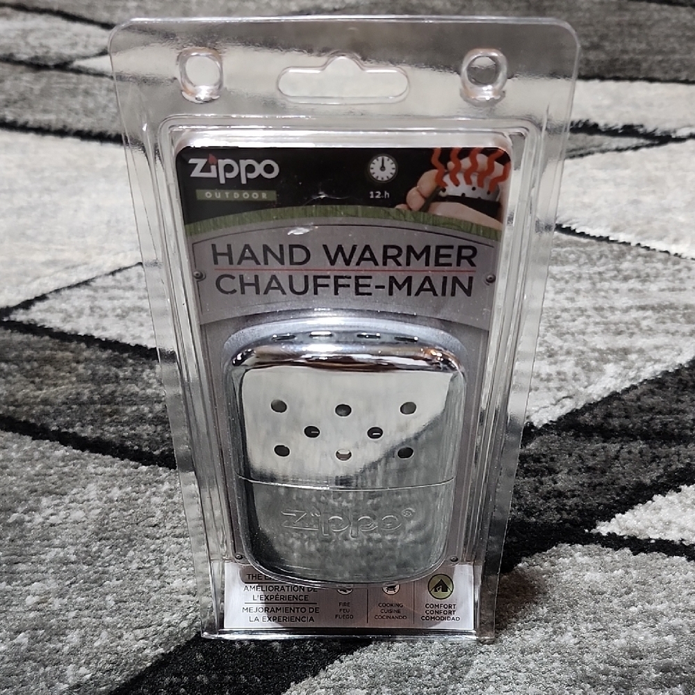 ZIPPO 12 HOUR REFILLABLE COMPACT METAL FLAMELESS HAND WARMER